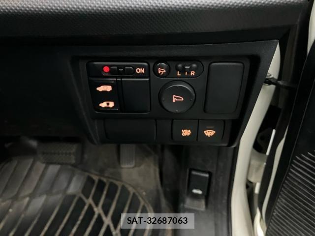 Honda FREED 2008-09 8685590-12