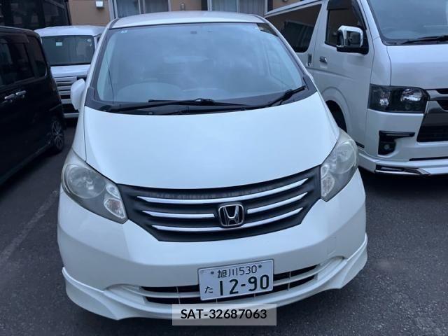 Honda FREED 2008-09 8685590-2