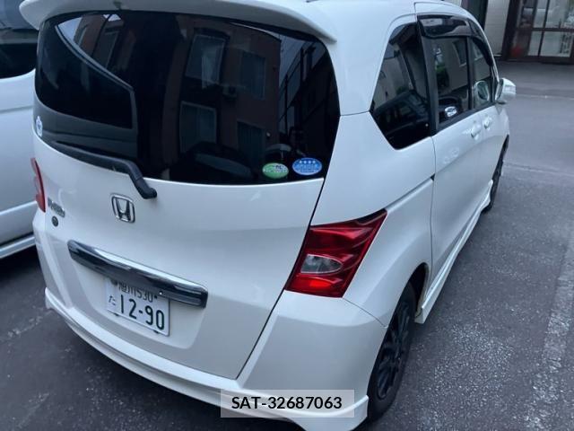 Honda FREED 2008-09 8685590-3