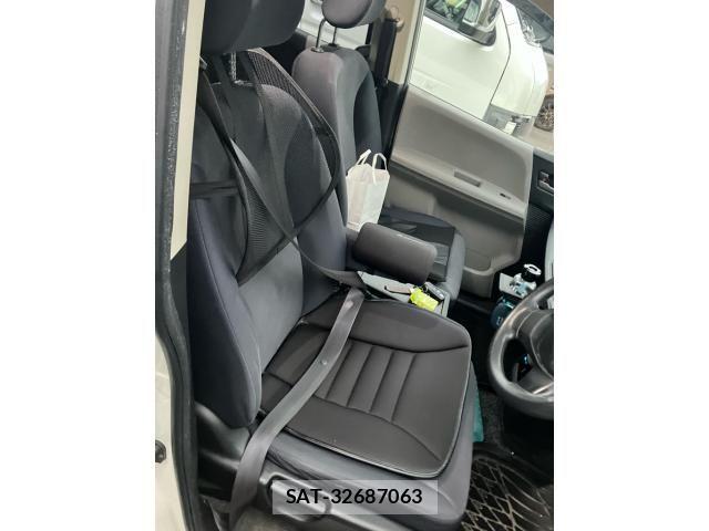 Honda FREED 2008-09 8685590-6