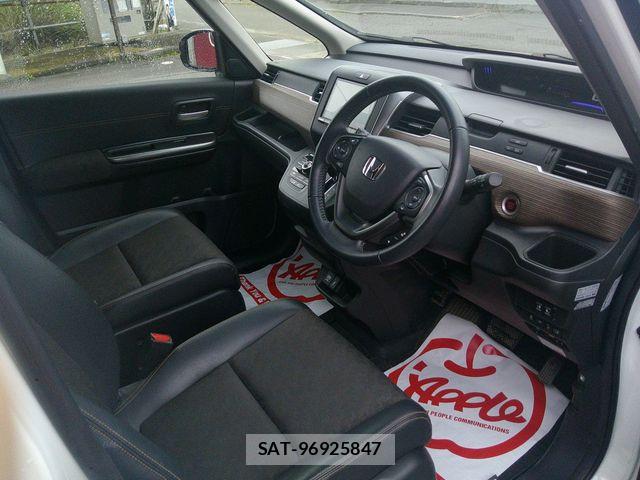 Honda FREED 2021-07 8780367-1