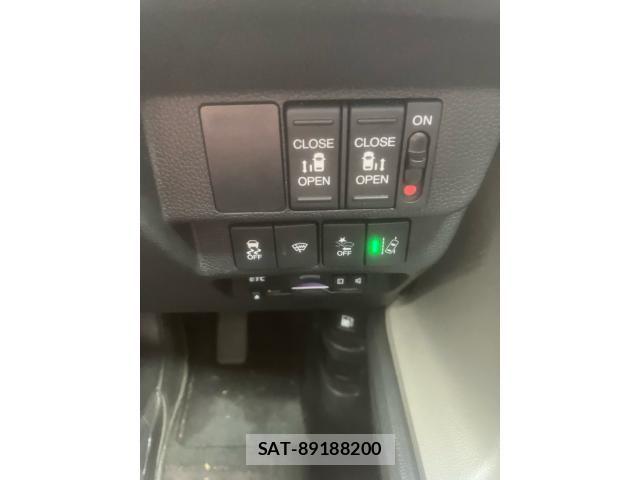 Honda FREED 2017-04 8796033-16