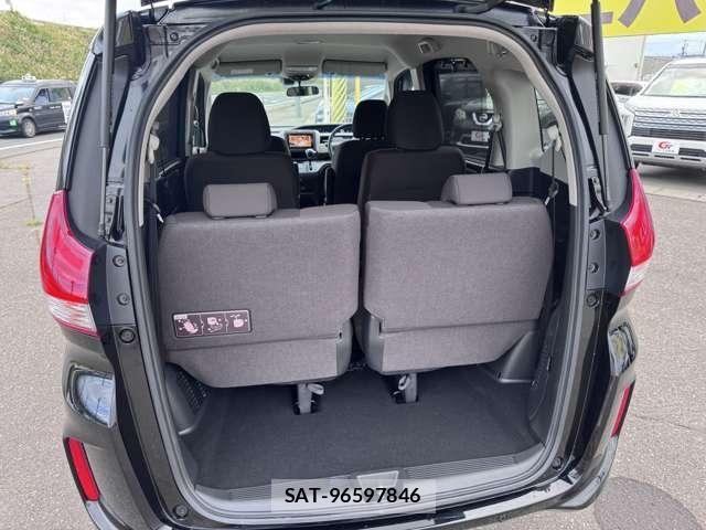 Honda FREED 2022-01 8871060-27