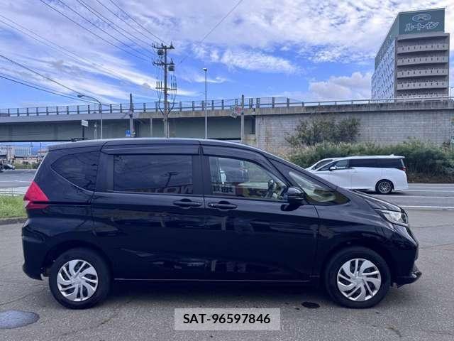 Honda FREED 2022-01 8871060-4