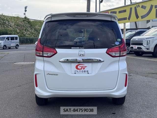 Honda FREED 2019-08 8871059-3