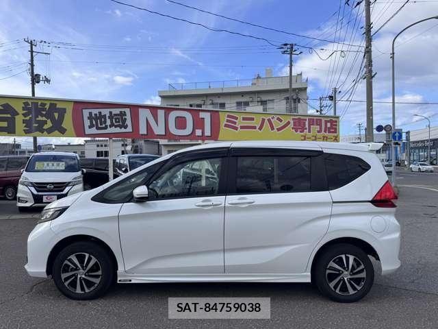 Honda FREED 2019-08 8871059-5