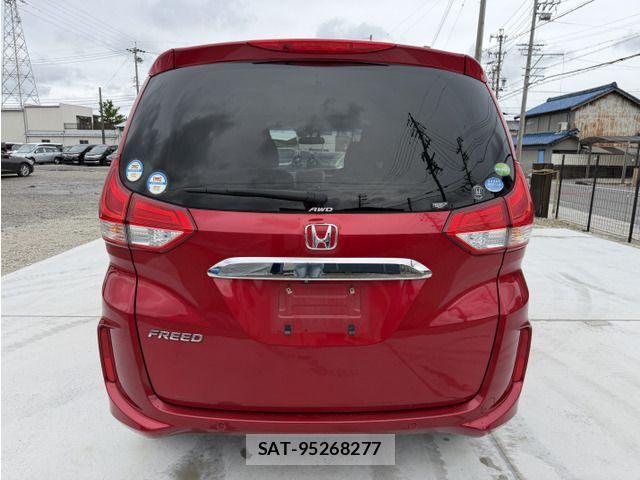 Honda FREED 2020-12 8871061-7