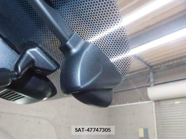 Honda FREED 2023-04 8879873-11