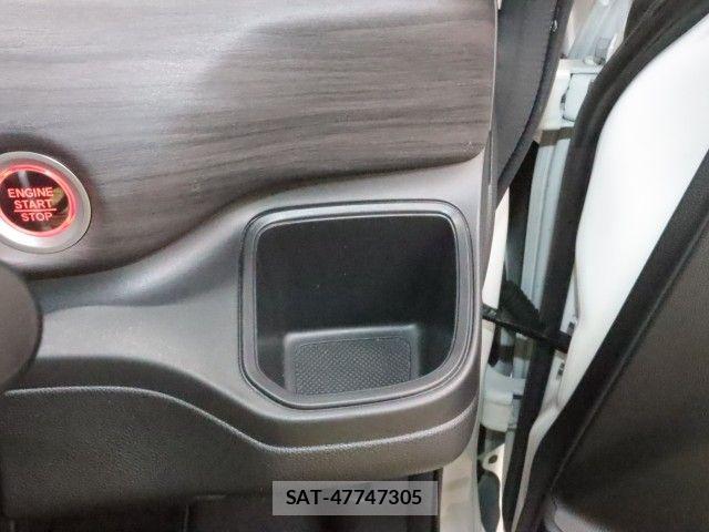 Honda FREED 2023-04 8879873-26
