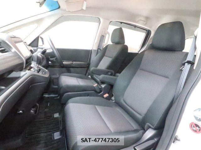 Honda FREED 2023-04 8879873-6