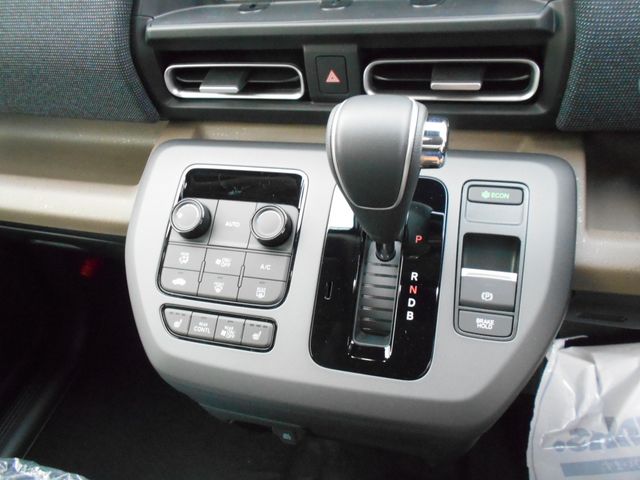 Honda FREED 2025-05 1052590-11