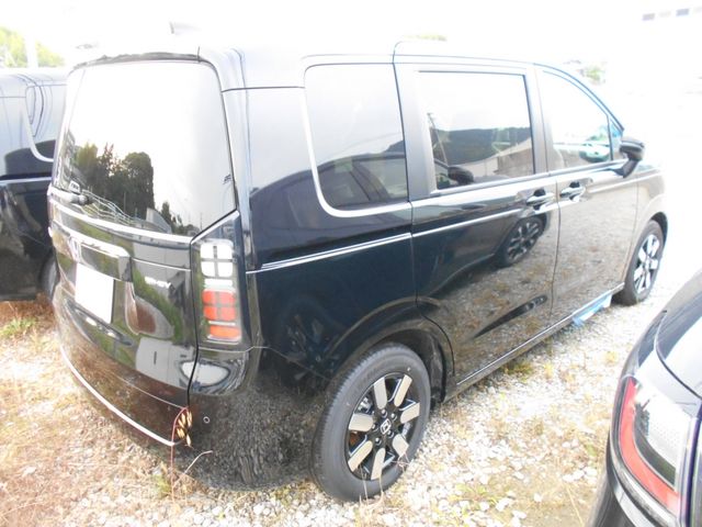 Honda FREED 2025-05 1052590-5