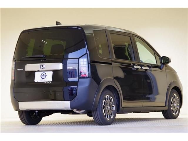 Honda FREED 2025-11 4592671-6