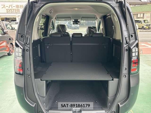 Honda FREED 2025-12 4943340-9