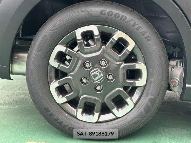 Honda FREED 2025-12 4943340-12