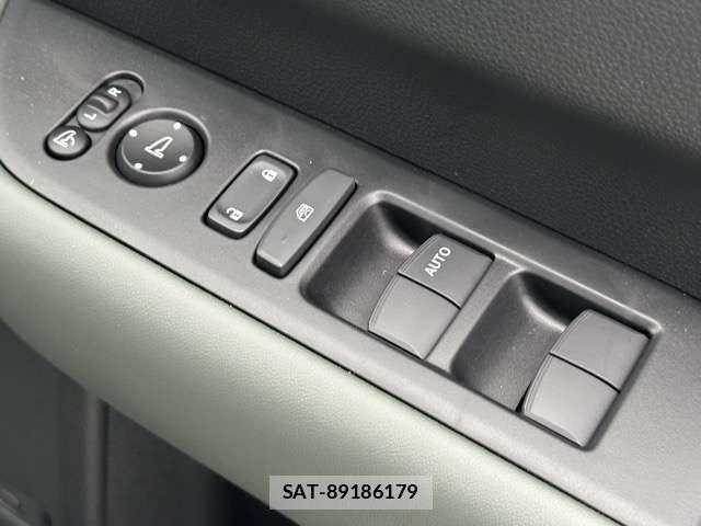 Honda FREED 2025-12 4943340-14