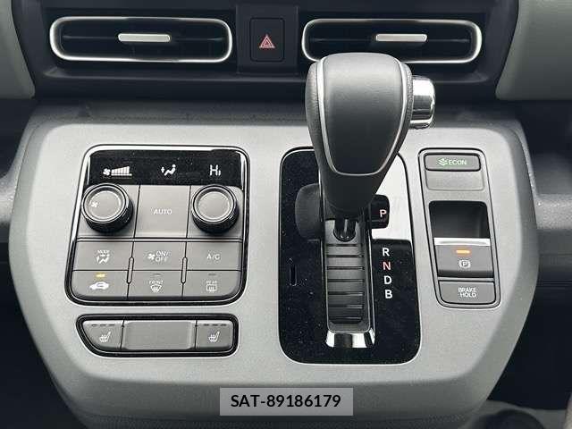 Honda FREED 2025-12 4943340-16