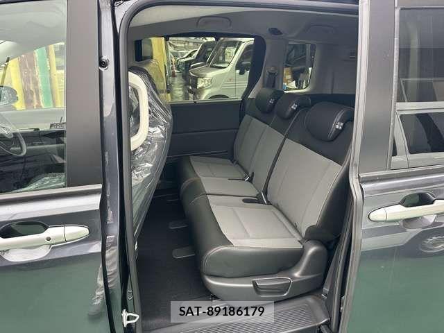 Honda FREED 2025-12 4943340-4