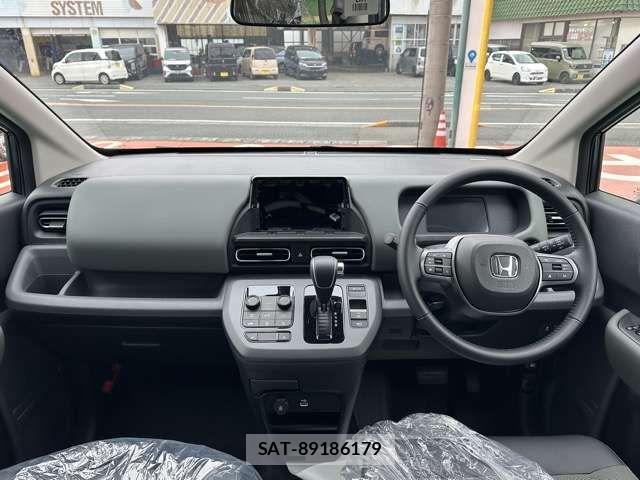 Honda FREED 2025-12 4943340-5