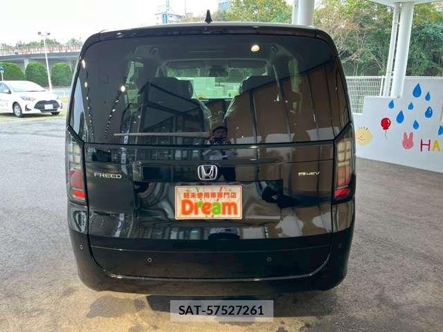 Honda FREED 2025-10 6905602-11