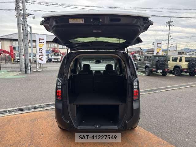 Honda FREED 2025-07 6905569-10