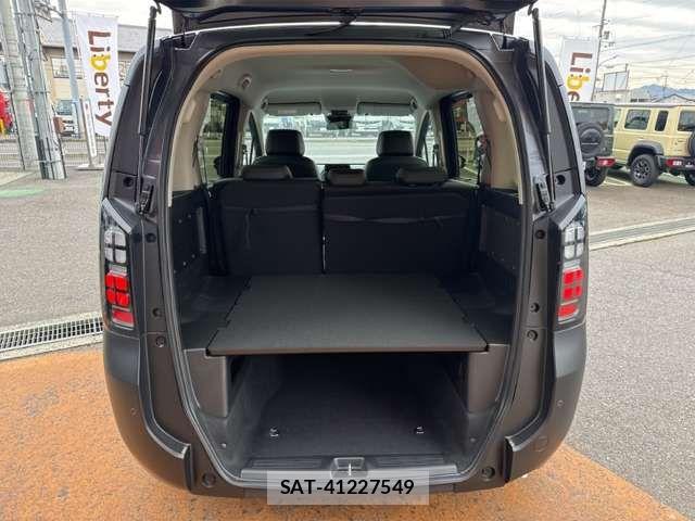 Honda FREED 2025-07 6905569-11