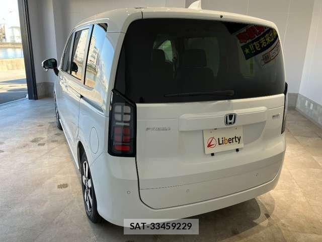 Honda FREED 2025-12 6905604-9