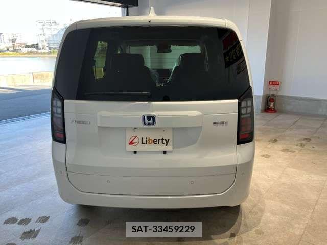 Honda FREED 2025-12 6905604-10