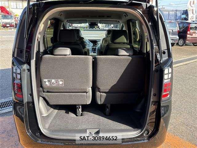 Honda FREED 2025-09 6905606-12