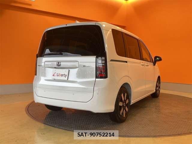 Honda FREED 2025-12 6905558-8