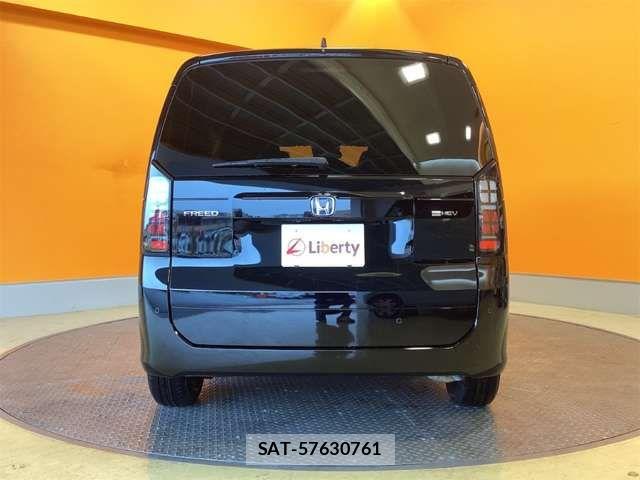 Honda FREED 2025-07 6905572-9