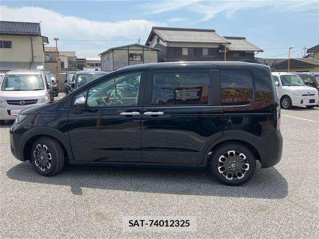Honda FREED 2025-09 6905600-10