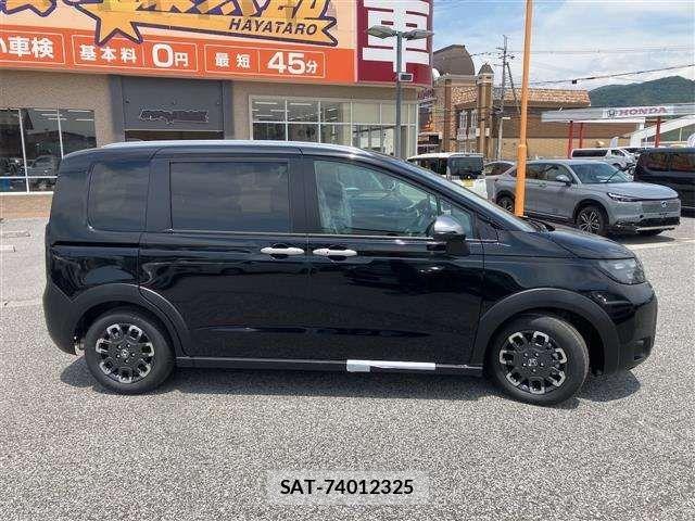 Honda FREED 2025-09 6905600-7
