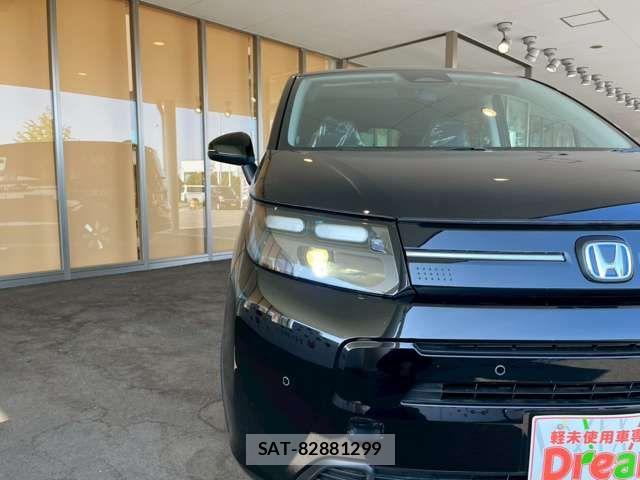 Honda FREED 2025-10 6905601-17