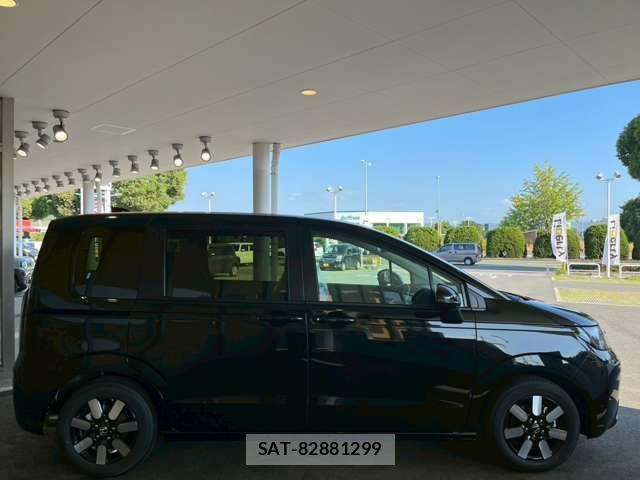 Honda FREED 2025-10 6905601-8