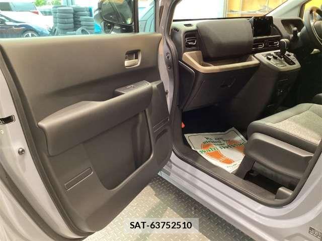 Honda FREED 2026-02 6905581-14