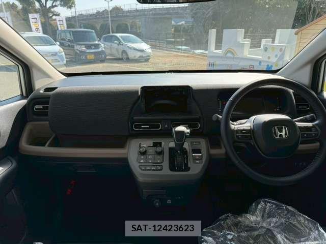 Honda FREED 2025-12 6905563-13