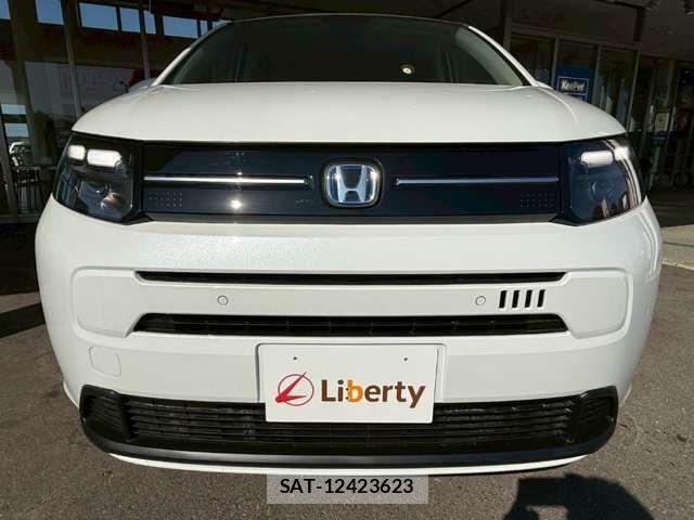 Honda FREED 2025-12 6905563-4