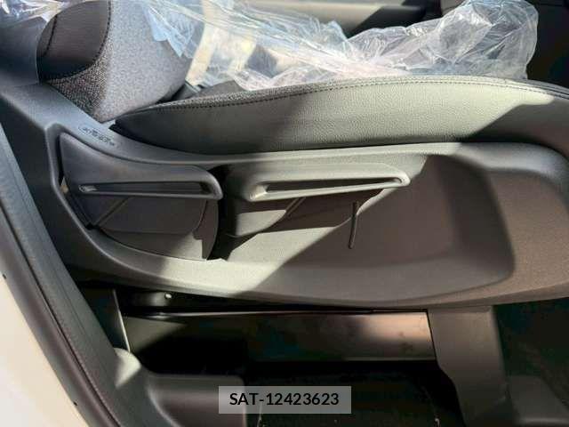 Honda FREED 2025-12 6905563-6