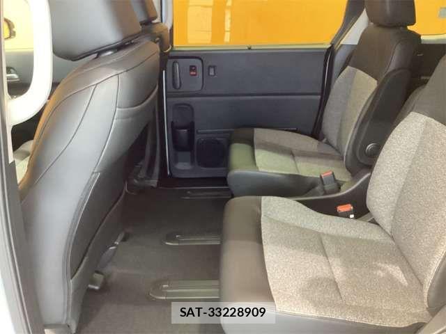 Honda FREED 2026-03 6905586-14