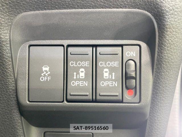 Honda FREED 2025-10 7058647-2