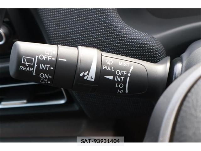Honda FREED 2025-11 7218893-23