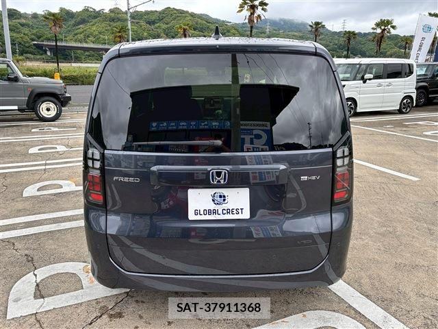Honda FREED 2025-11 7218898-14
