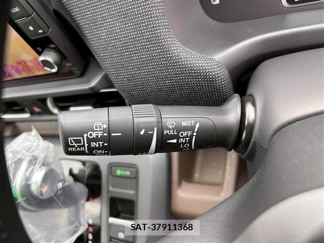 Honda FREED 2025-11 7218898-29