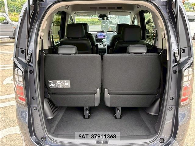 Honda FREED 2025-11 7218898-7