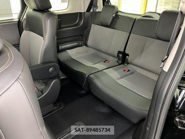 Honda FREED 2025-11 7218894-14