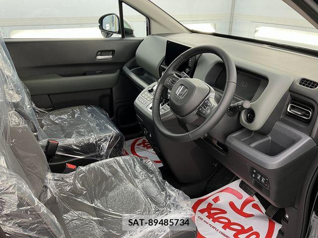 Honda FREED 2025-11 7218894-7