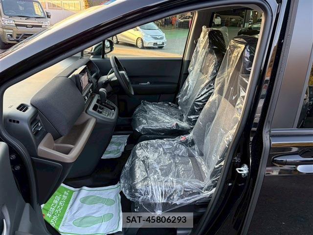 Honda FREED 2025-10 7327203-2