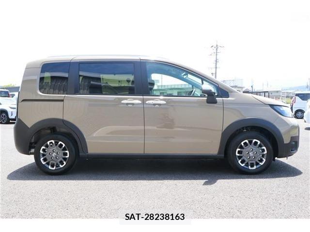 Honda FREED 2026-05 7327198-28