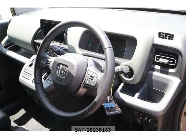 Honda FREED 2026-05 7327198-4
